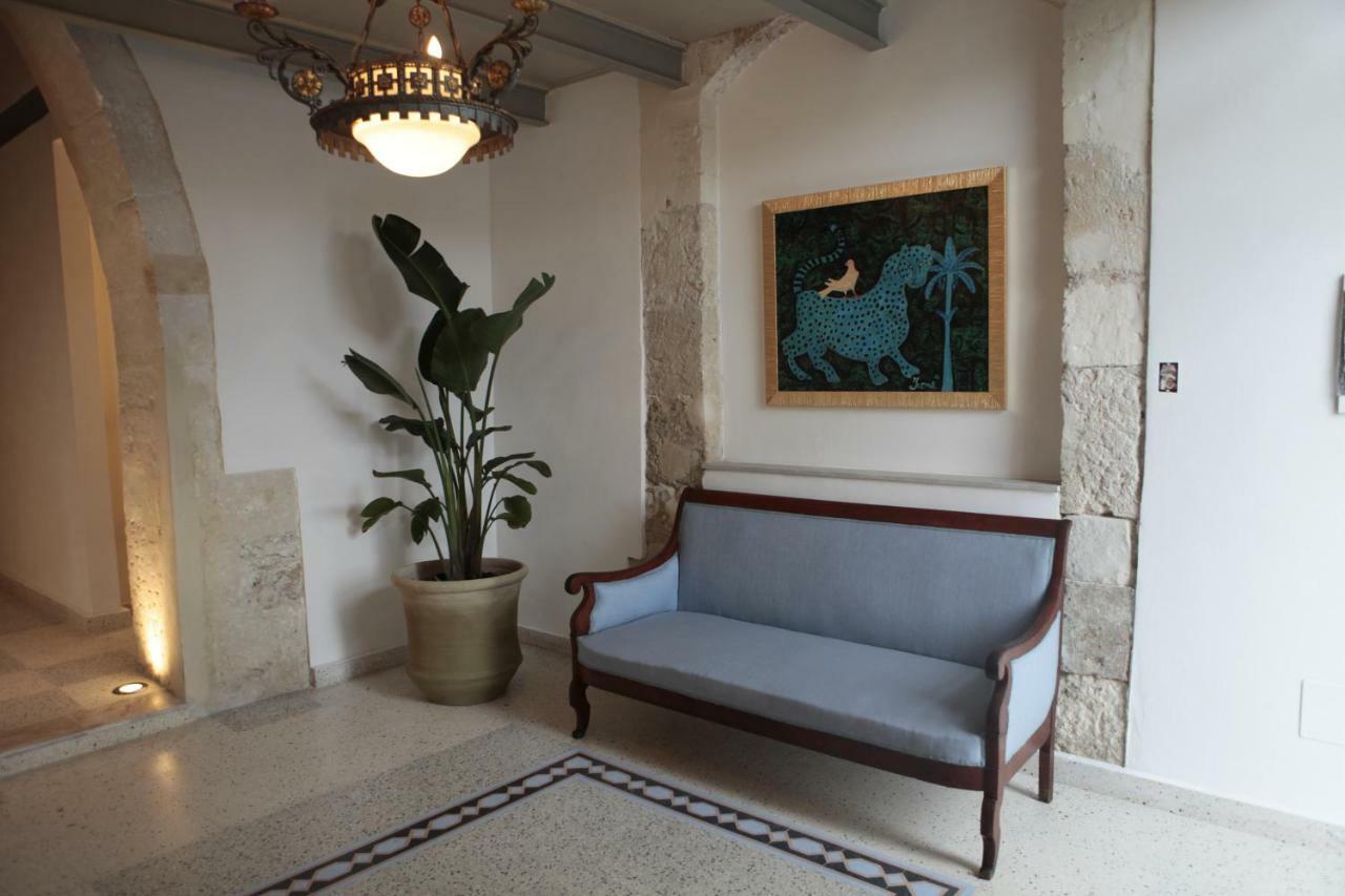 La Casa Sulla Darsena Daire Siraküza Dış mekan fotoğraf