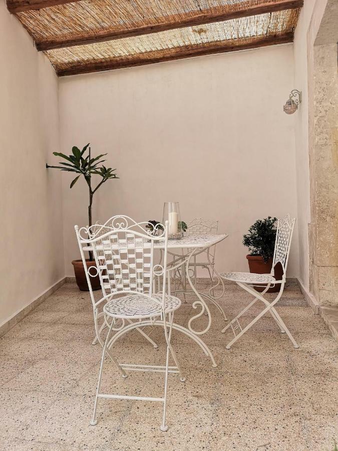 La Casa Sulla Darsena Daire Siraküza Dış mekan fotoğraf